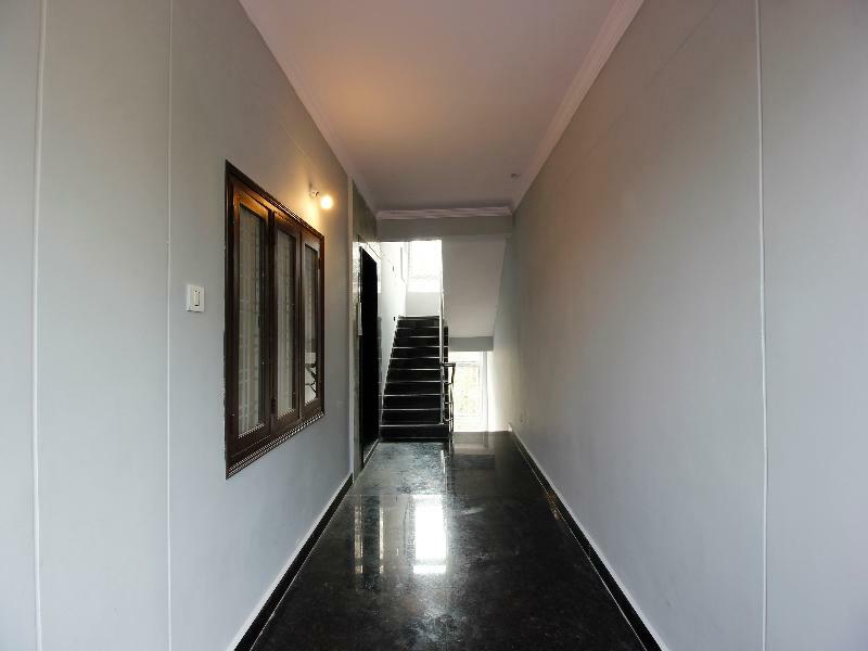 Oyo Silverkey 74581 Nallagandla Hotel Hyderabad Ngoại thất bức ảnh