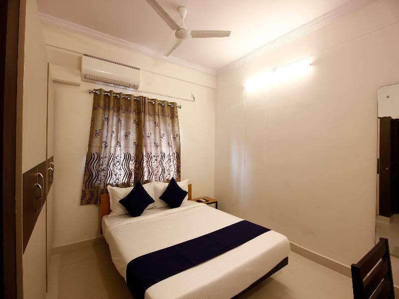 Oyo Silverkey 74581 Nallagandla Hotel Hyderabad Ngoại thất bức ảnh