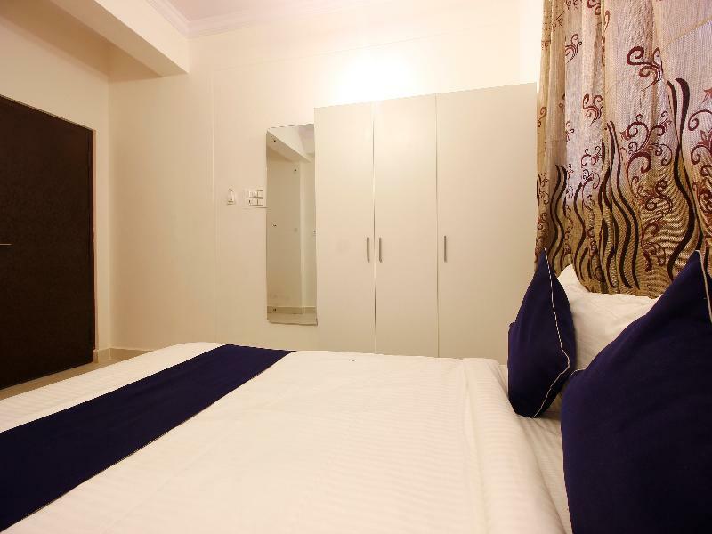 Oyo Silverkey 74581 Nallagandla Hotel Hyderabad Ngoại thất bức ảnh