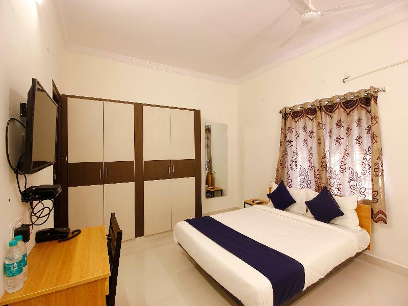 Oyo Silverkey 74581 Nallagandla Hotel Hyderabad Ngoại thất bức ảnh